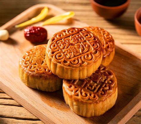 mid autumn moon cakes